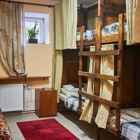 Sleep&Go Hostel Lviv Ngoại thất bức ảnh